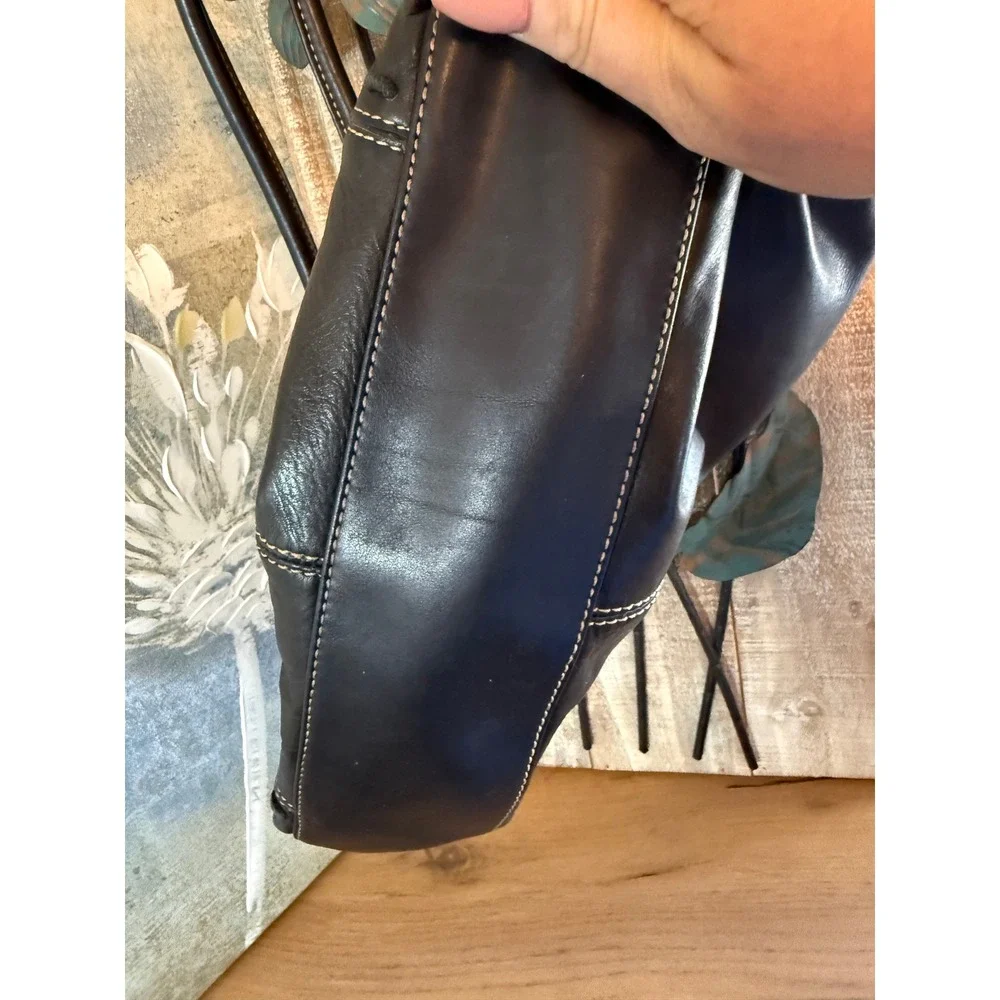 Bass Cedarbuck (GH Bass) Black Leather Shoulder Tote Handbag Double Strap Purse